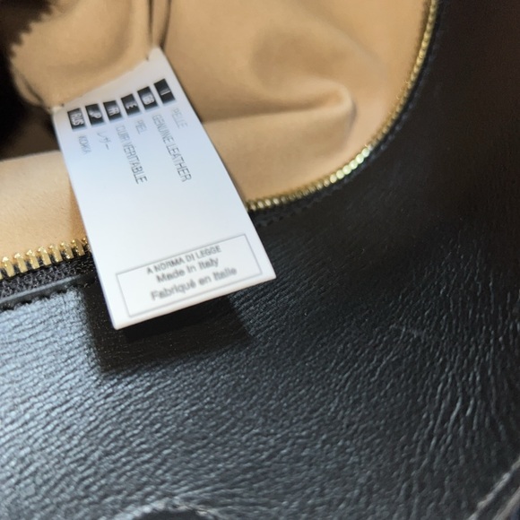 Orlandi Valentino Oversized Black Leather Tote - Picture 11 of 11